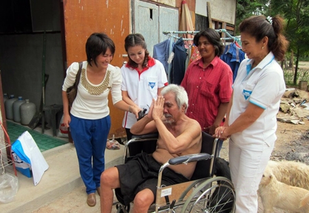 80-year-old Shalan Sakolyuth says thank you for the wheelchair.