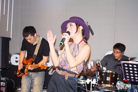 Lula performs one of her fan favorites.