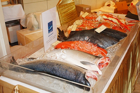 This beautiful seafood from Alaska looks delicious.