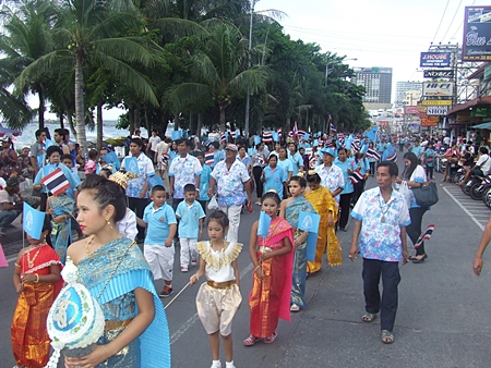 Thousands of loyal subjects turned out for the Mother’s Day parade last year. 