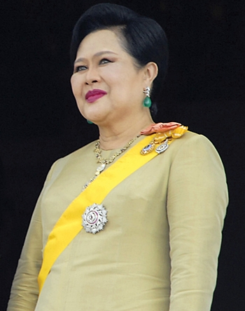 August 12 is a very special day throughout the Thai Kingdom, as it is the day the entire nation celebrates the auspicious occasion of Her Majesty Queen Sirikit’s 80th Birthday. The day is also celebrated throughout the Kingdom as Mother’s Day. The management and staff of the Pattaya Mail Media Group join the Thai people and many others from around the world to present our loyalty and devotion to Her Majesty Queen Sirikit and best wishes for a most Happy Birthday and a long life on the occasion of her 80th birthday August 12. Today’s edition of the Pattaya Mail incorporates, with our profound love and respect, a special supplement showing a glimpse of Her Majesty Queen Sirikit’s remarkable life. (Photo courtesy Bureau of Royal Household) 
