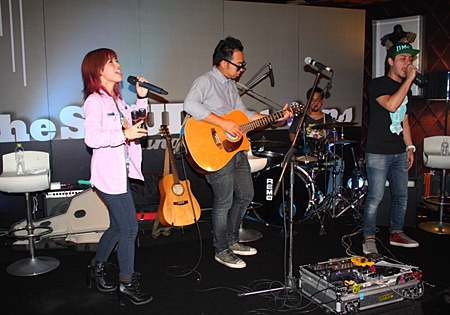 Room 39 give their fans a great performance during the Soul Lounge Sessions, at the Hard Rock Pattaya.