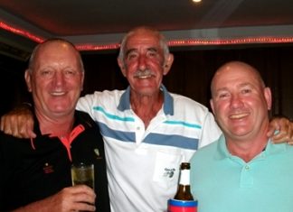 Sunday winners Bob Newell and Ian Halfpenny flank Jimmy, the club captain.