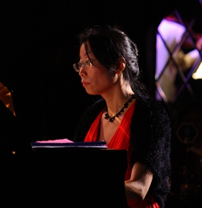 Aree Kunapongkul mastered the piano with charm and flair.