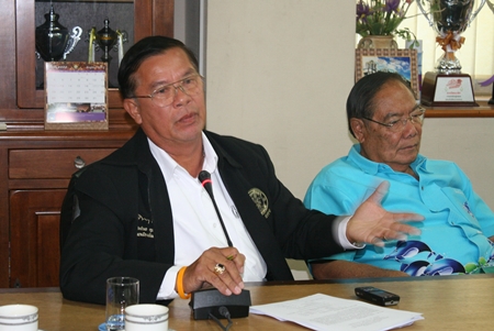 Pattaya City Council Chairman Sanit Boonmachai makes a valid point during the meeting on what to do about the jet ski situation. 