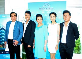 (Left-right) Rear-Admiral Thanakan Khraokhruan, deputy commander of Sattahip Navy base; Amata Khraokhruan, vice MD of Navy House Co. ltd; Punyachrin Khrakhruan, MD of Navy House; Suphatporn Nampiti, vice MD of Navy House; and Ponchakorn Chuangern, deputy mayor of Sattahip Municipality pose for a group photo at the official announcement of the Winner Condominium.