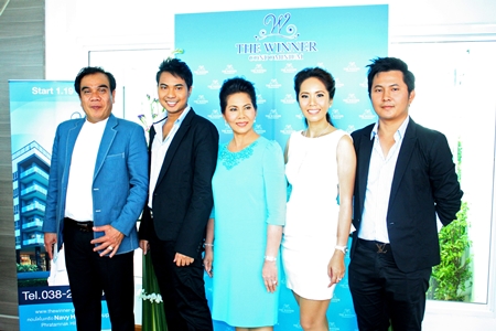 (Left-right) Rear-Admiral Thanakan Khraokhruan, deputy commander of Sattahip Navy base; Amata Khraokhruan, vice MD of Navy House Co. ltd; Punyachrin Khrakhruan, MD of Navy House; Suphatporn Nampiti, vice MD of Navy House; and Ponchakorn Chuangern, deputy mayor of Sattahip Municipality pose for a group photo at the official announcement of the Winner Condominium. 