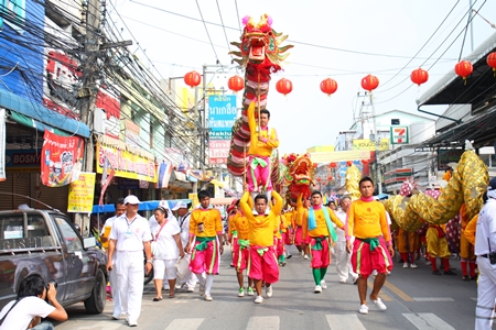 The dragon reaches new heights whilst parading through Naklua.