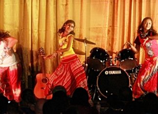 Some Yr 8 girls impressed the crowd with an energetic routine.