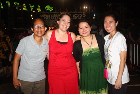 Pattaya’s Christian Club committee, organizers of Pattaya Praise 2012, smile after a successful event. 
