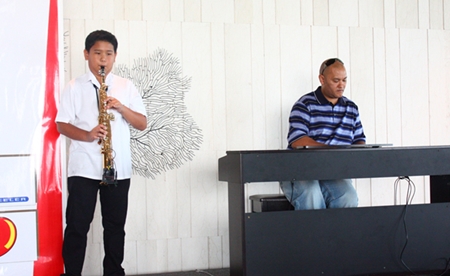 This youngster gives an amazing alto saxophone performance.