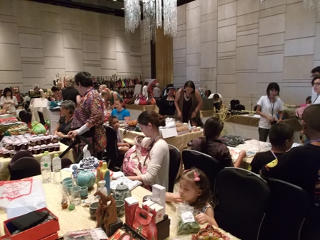 80 vendors attended the PILC Annual Bazaar to sell their products.