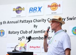 President Dieter Reigber welcomes everyone to the 2012 Rotary Charity Cross Bay Swim.