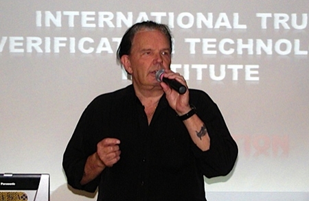 John Ryan, Director of Training for International Truth Verification Technologies Institute (ITVTI), addresses PCEC members and guests on the state of the art of lie detection, and his organisation’s Forensic Voice Stress Analyser. The FVSA has enjoyed unrivalled success in helping solve crimes.