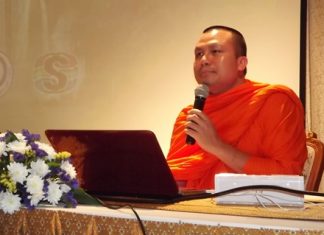Bangkok monk lectures on state of mind for ‘Dharma in Time’ Pra Maha Sompong Talputto preaches to youths and Diana Group employees during the taping of the “Dharma in Time” cable-television show at the Diana Garden Resort.