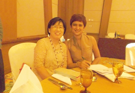 Members enjoy lunch at the beautiful Centara Grand Mirage Beach Resort in Naklua.