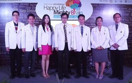 The Neuroscience team of doctors from Bangkok Hospital Pattaya poses for a group photo during the hospital’s recent health fair. 