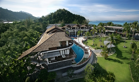Holiday Inn Resort Krabi Ao Nang Beach. 