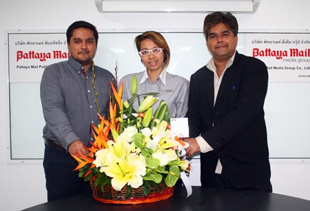Janjira Buanlee, Public Relations Manager of Pullman Pattaya Hotel G, was also one of the first of many friends who came by to congratulate Pattaya Mail Media Group on our move to the new ultra-modern office complex. On hand to receive her good wishes were Prince and Tony Malhotra, the two up and coming top executives of our company.