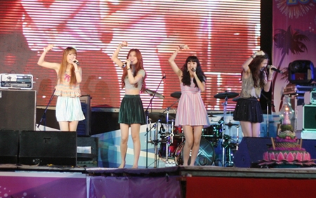 The Olive Girls get hearts racing with their performance at Bali Hai.