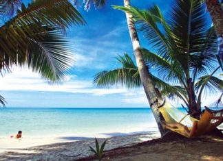 Koh Chang offers an idyllic tropical lifestyle.