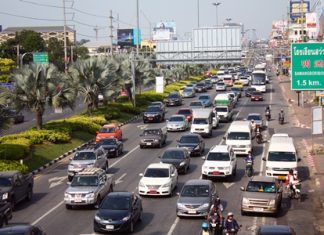 It’s the same old story: every holiday and long weekend brings gridlock to Pattaya, from Sukhumvit Road (shown here) to the beach. This year was no different during the weeklong Countdown to 2013, making it nigh on impossible at times to travel from one end of Pattaya to the other.