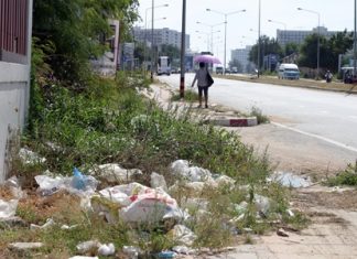 Is it time to start enforcing the littering fines here in Jomtien?