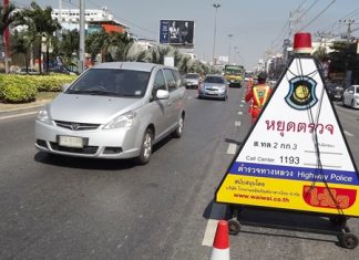 It seems to be target season in Pattaya, as checkpoints are popping up everywhere, like this one on Sukhumvit Road.