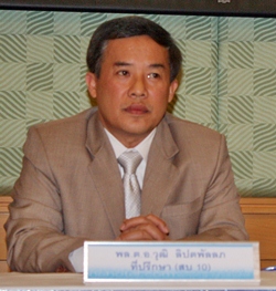 Royal Thai Police advisor Gen. Wuthi Liptapanlop announces the investigation findings.