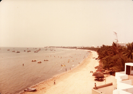 Pattaya Bay circa 1991.