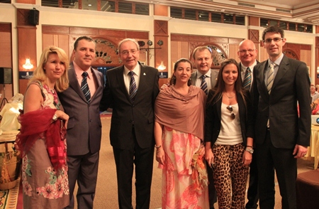 The Orbit Group from Russia organized a seminar with 403 top sales agents and sales personnel at the Royal Cliff Hotels Group recently. This was one of the largest Russian MICE incentive groups in Thailand.