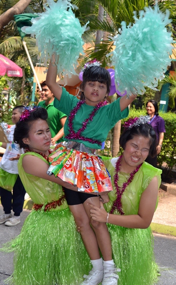 The Green Team won the cheerleading competition.