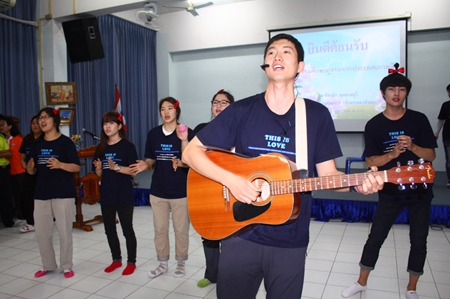Students from Korea’s Pyeoung Taek Church perform for the students at Pattaya School No. 7.