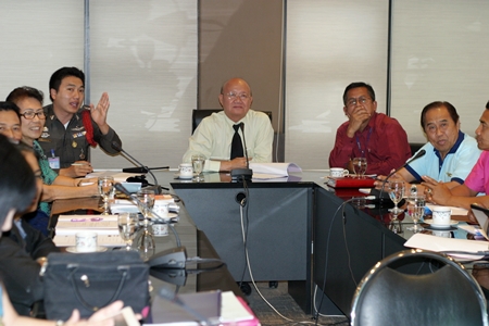 Pattaya officials, led by Deputy Mayor Wattana Chantanawaranon (center), begin planning for this year’s Songkran festivities.