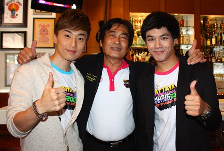 Deputy Mayor Ronnakit puts his thump up to mark the beginning of the extraordinary 3 days 3 nights of Pattaya International Music Festival, the annual event that attracts most number of visitors to town