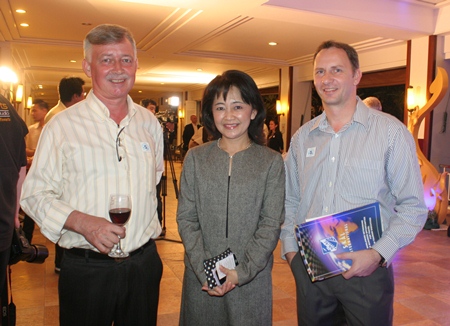 (L to R) Hans Banzinger, Swiss Paradise Resort, Wacharee Pornchaiwisuthikul, Director of Sales & Marketing, Dusit Thani Pattaya and Danilo Becker, hotel manager of Thai Garden Resort.