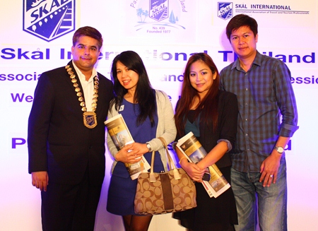 (L to R) Tony Malhotra, Dueanpen Thongsombat, Amari Orchid Pattaya, Alissara Khamprachom, Furama Jomtien Beach and Sarayut Moolpakdee, Sahapakdee Construction.