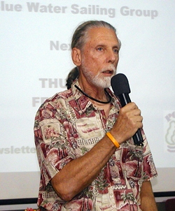 PCEC Member Michael introduces long time friend, the venerable Dr. Nano (formerly Dr. Mettanando Bhikkhu) to interested members of Pattaya City Expats Club.