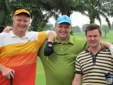 C Flight winner Nick Creasey (left) with Nick ‘the Pizza’ (center) and Andy Robinson.