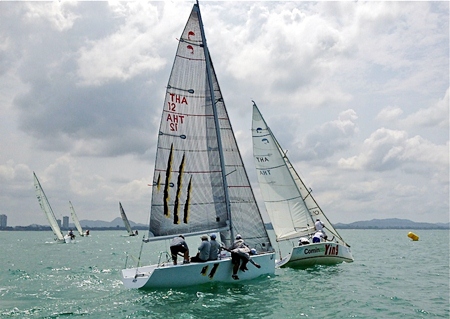 ‘Easy Tiger IV’ (foreground) takes to the water for her debut regatta. (Photo/Scott Finsten)