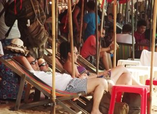 Beach chair rental vendors have been found to charge 66% more during holidays and festivals in Pattaya.