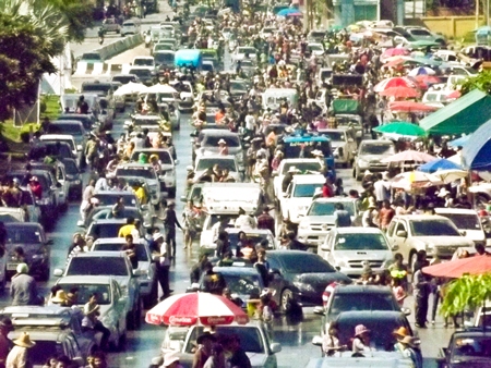Once again, traffic was at a standstill on Sukhumvit Road April 18-19 in Pattaya and Naklua.