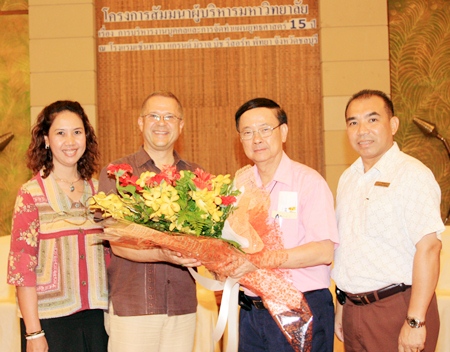 Chulalongkorn University President Prof. Pirom Kamolratanakul (2nd right) presided over a seminar on “15 Years Planning for Human Resources and Strategy Management” at the Centara Grand Mirage Beach Resort Pattaya recently. He was welcomed by GM Andre Brulhart (2nd left) together with Usa Pookpant (left), PR Manager and Wuthisak Pichayagan (right), Executive Assistant Manager - Food & Beverage.