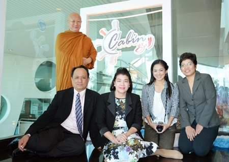 On the auspicious day of the grand opening of the Cabin Grill restaurant at the A-One The Royal Cruise Hotel Pattaya, Suppawan Ratanaopath (2nd left) together with her management team organized a Buddhist blessing ceremony officiated by the Venerable Phra Ajarn Mitsuo Gavesako (standing), abbot of Watsunanthawanaram in Kanchanaburi.