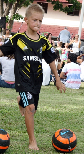 Lots of games kept the children occupied.