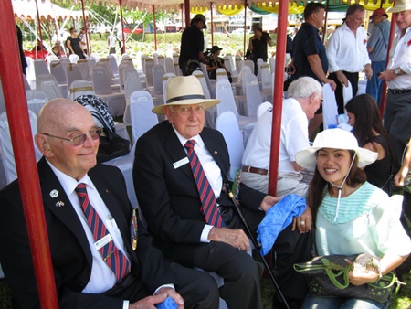 Adult Leader Nok Mays with a 92-year-old Australian former POW who labored in Hellfire Pass.