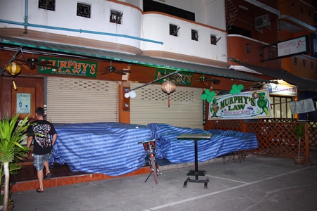 Bars throughout the Kingdom readily close their services on this important day for Buddhism.