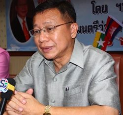 Tourism and Sports Minister Somsak Pureesrisak replies to questions asked by Pattaya media.
