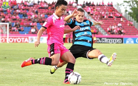 Pattaya United in action against Chainat at the Khao Plong Stadium, Sunday, May 26. (Photo/Pattaya United/Offside)