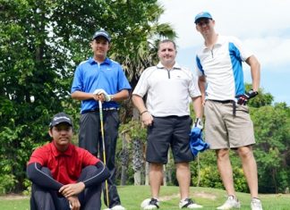 Just time for a team photo before the shotgun-start.